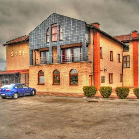 Motel Bella Italia Ilidža 外观 照片