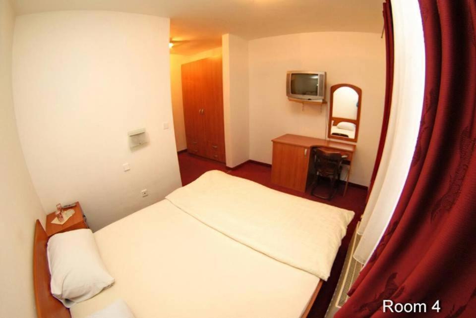 Motel Bella Italia Ilidža 外观 照片
