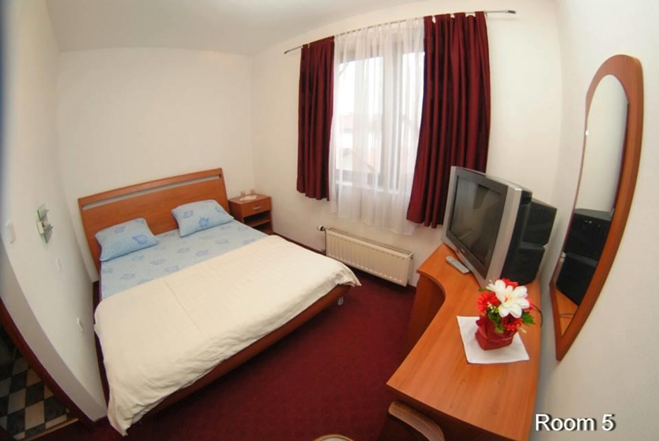 Motel Bella Italia Ilidža 外观 照片